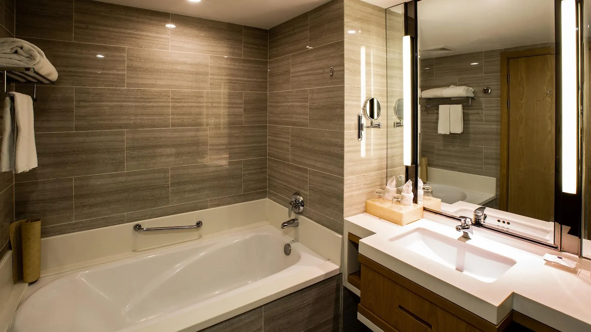 Canal Garden Hotel Suzhou  4*, Suzhou (Jiangsu)