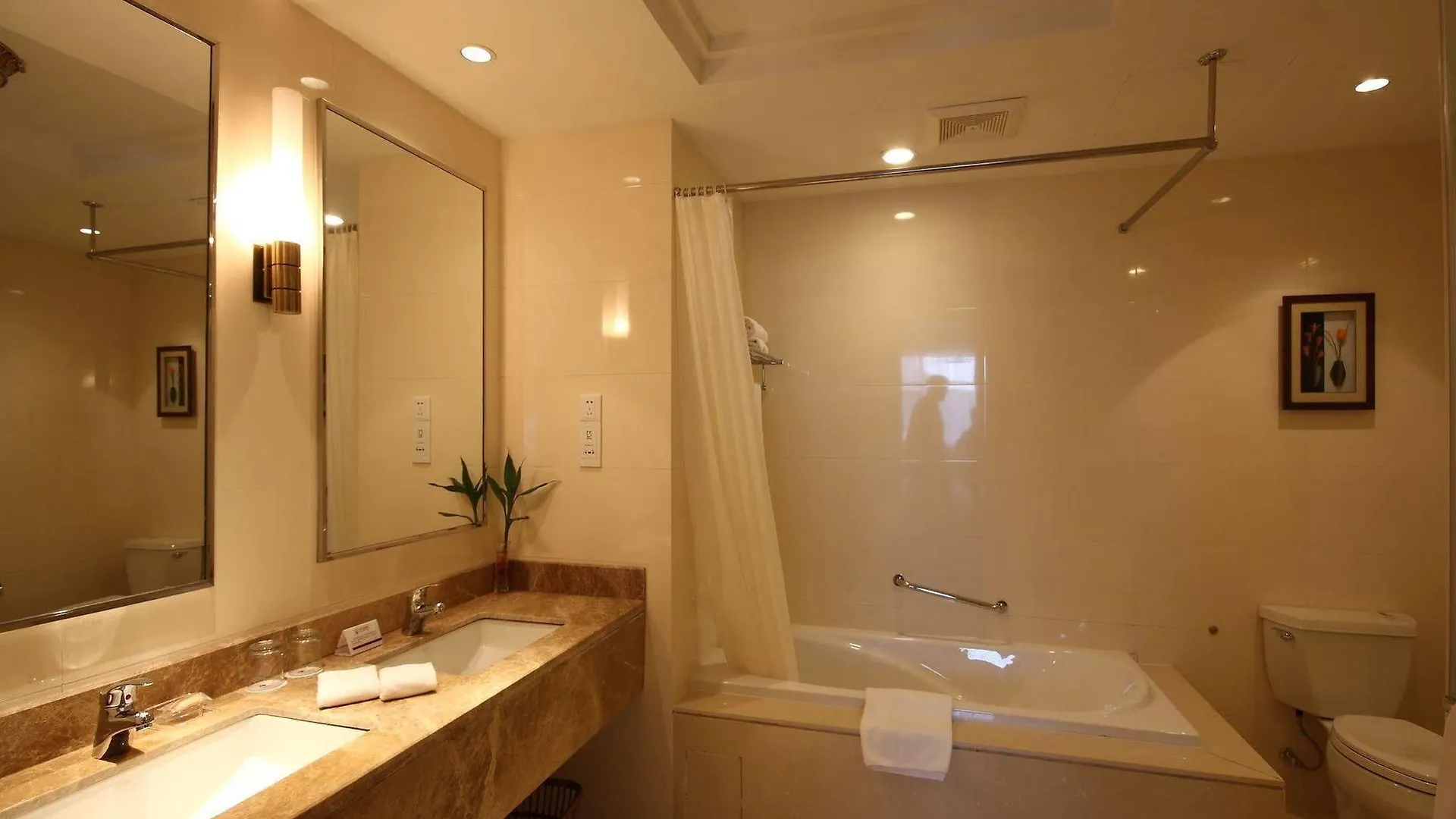 Canal Garden Hotel Suzhou